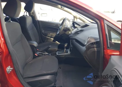 2019 Ford Fiesta Se z USA, uszkodzony, nr VIN 3FADP4EJ7KM165412